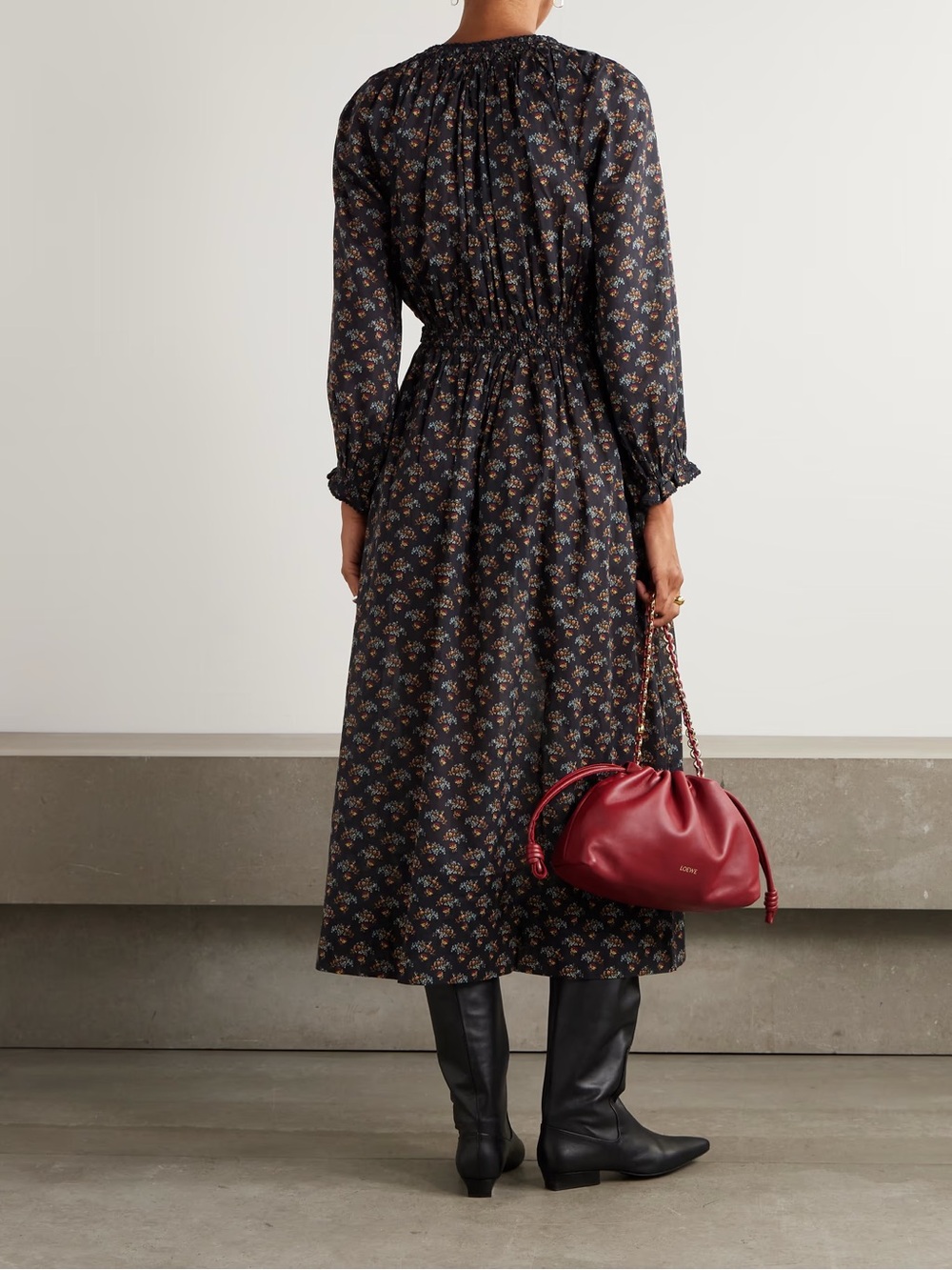 NWT DÔEN
Delfina shirred floral-print organic cotton-voile midi dress - Picture 5 of 7